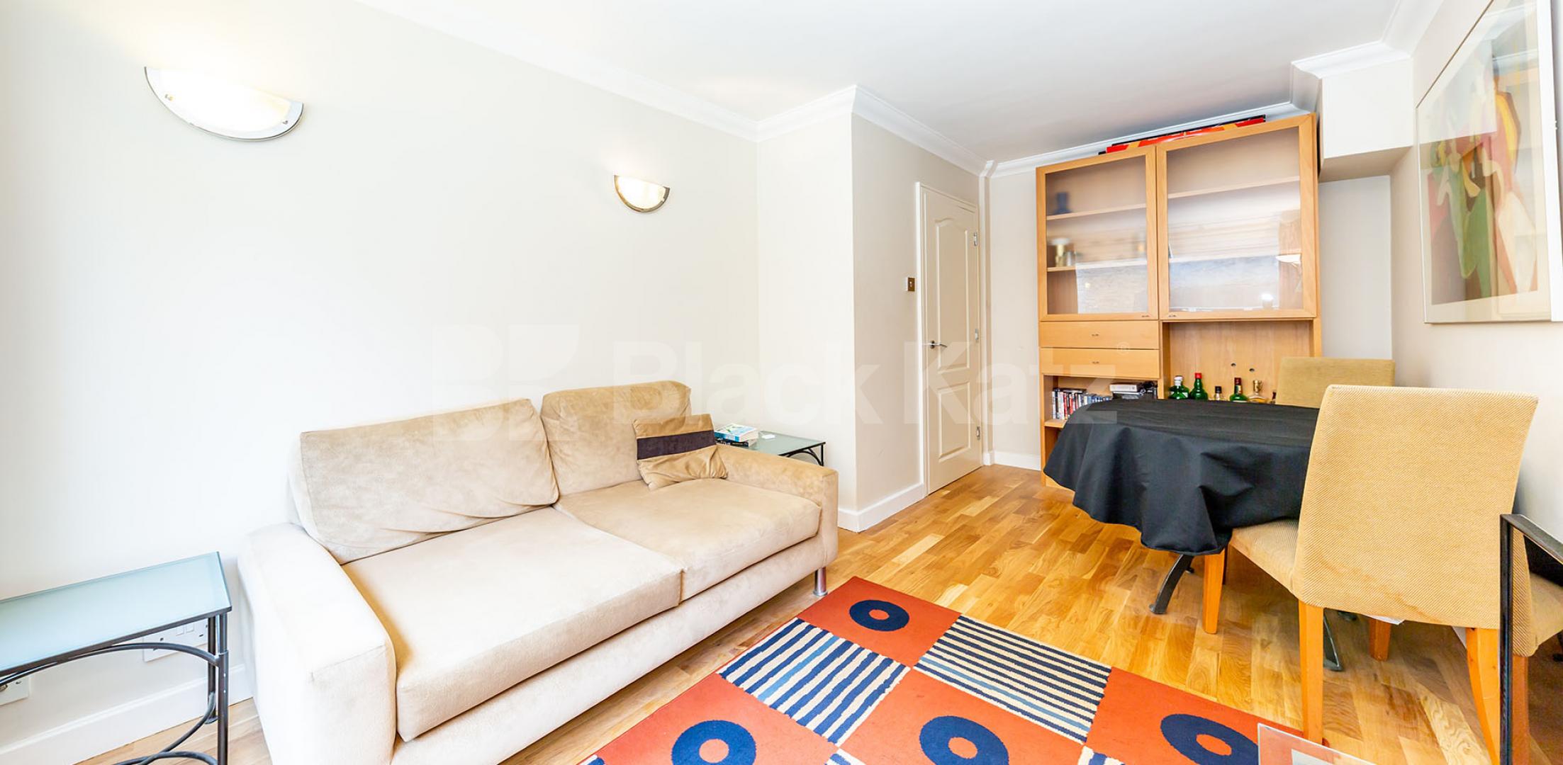 			ONE BED IN FITZROVIA!, 1 Bedroom, 1 bath, 1 reception Flat			 Fitzroy Street, FITZROVIA 